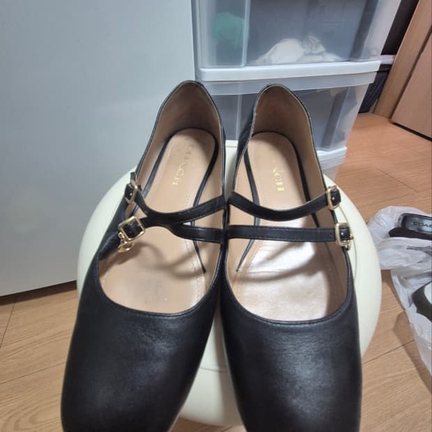 코치 블랙 메리제인