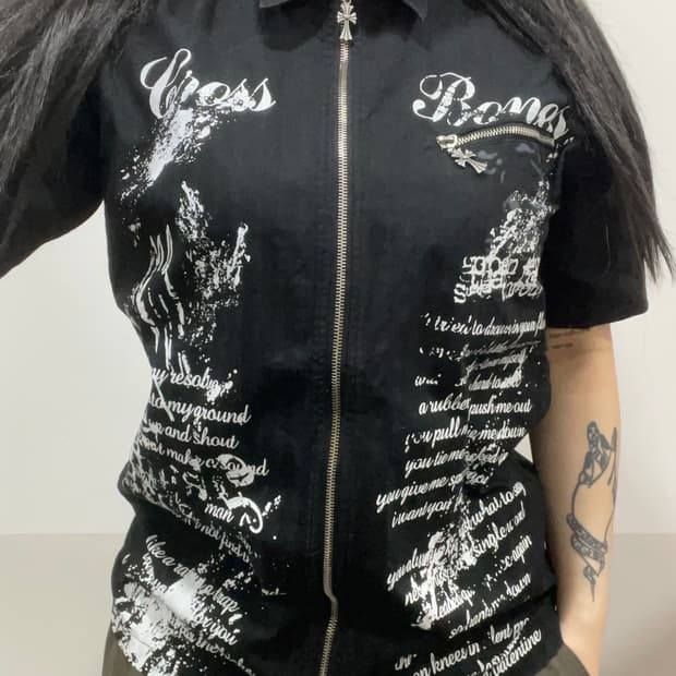 BA-TSU 바츠 Y2k 펑크 레터링 프린팅 반팔집업셔츠