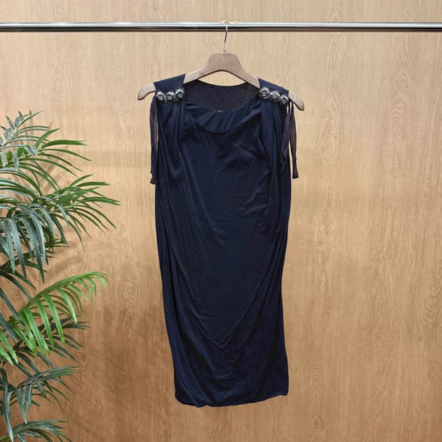 3.1 필립림 숄더 비즈 장식 드레이프 슬리브리스 원피스 네이비