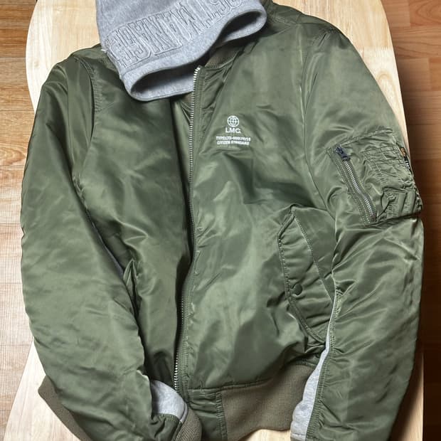 LMC X ALPHAINDUSTRIES 봄버 자켓