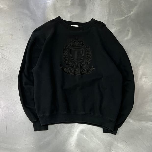  ficce 자수 맨투맨 y14417