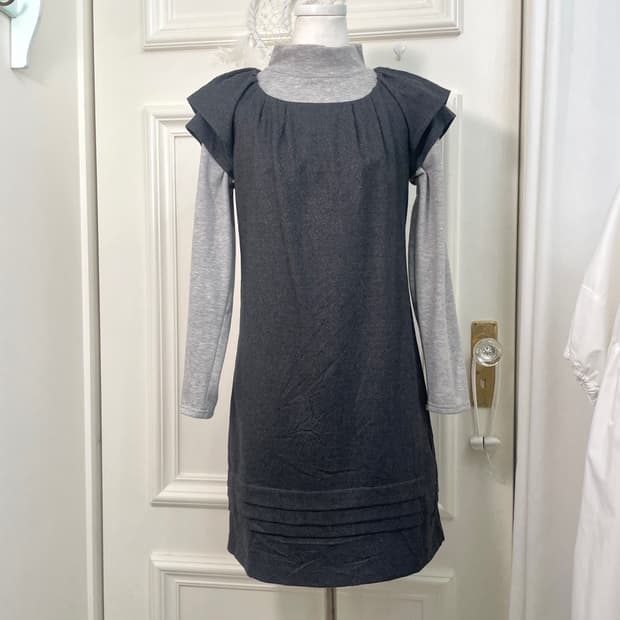 charcoal layered shirring puff sleeve wo