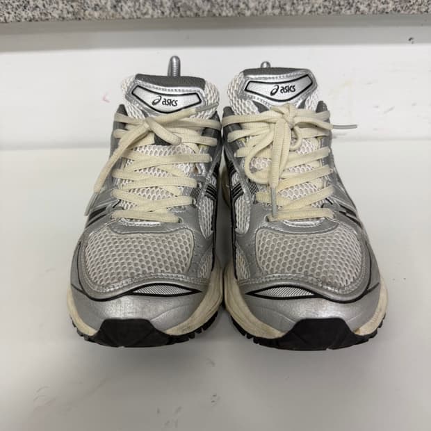 정품) 아식스 젤카야노14 x 실버블랙 자운드 운동화 265