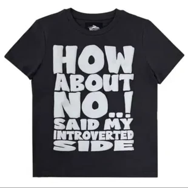 제노리포트 HOW ABOUT NO TEE 차콜