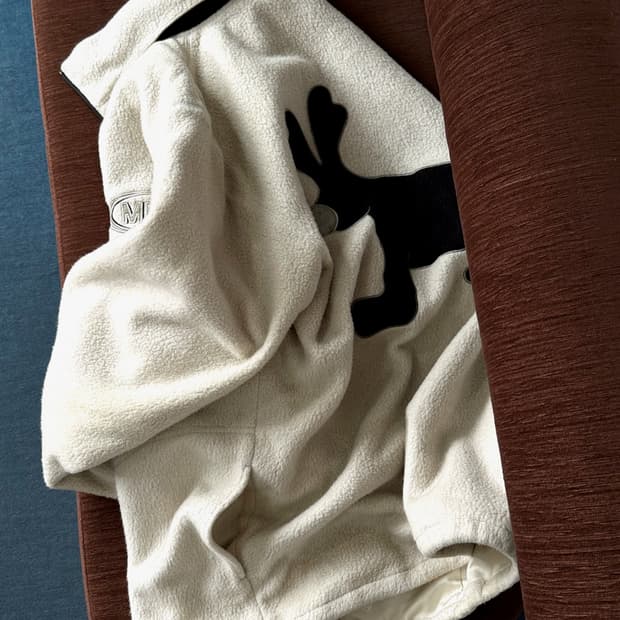 Fleece design wide zip blouson