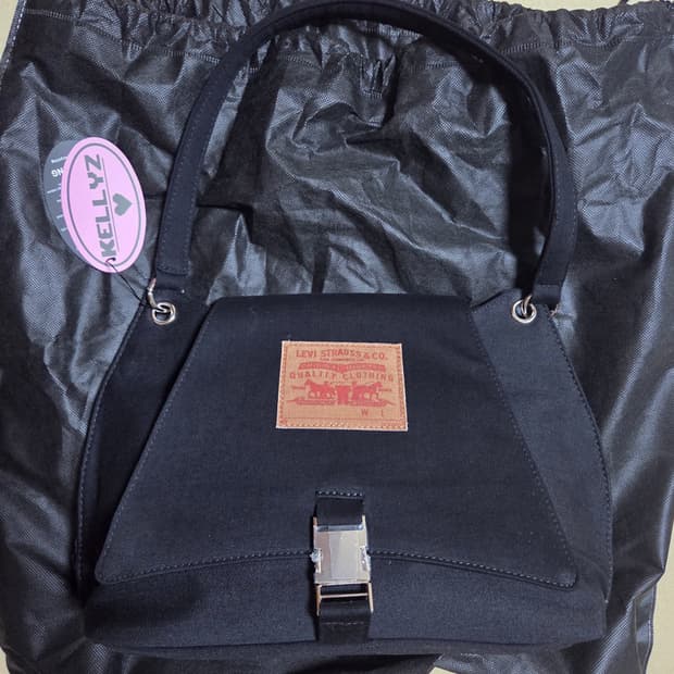 켈리즈 업사이클링 백 가방 지젤