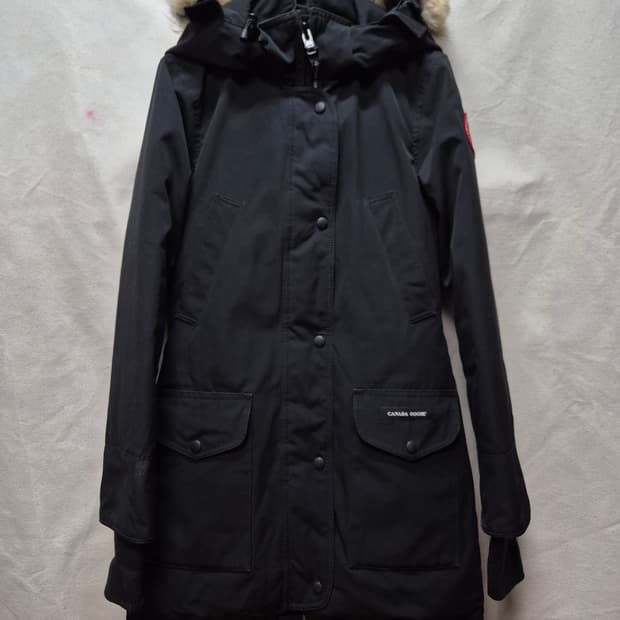 캐나다구스 여성 패딩