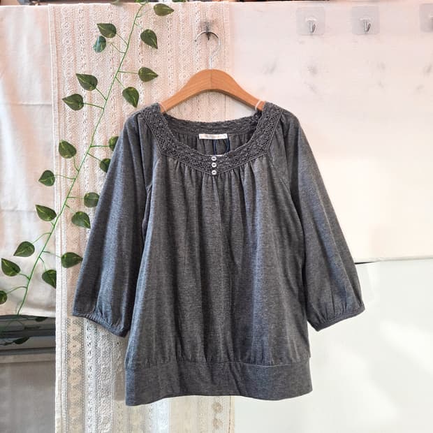 크로쉐 디테일 7부 슬리브