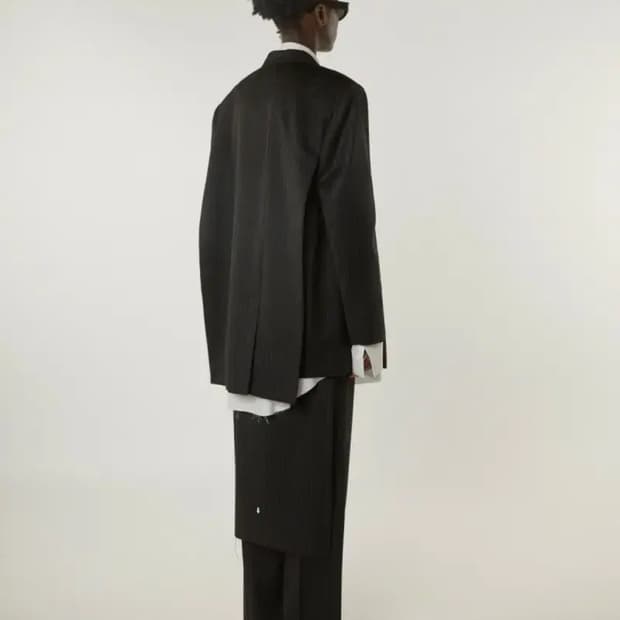 아더에러 19ss 망토 블레이저 블랙 A1