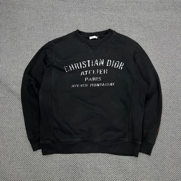 디올 아뜰리에 맨투맨