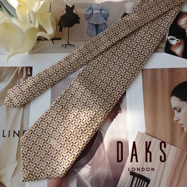 닥스 실크 베이지 지오메트릭 텍스처 넥타이 9.5cm A등급 A19251