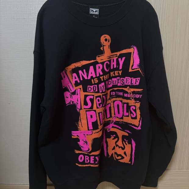 (급처)Obey 맨투맨 m