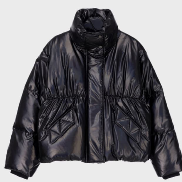 쥬시쥬디 페이크 레더 다운 숏패딩