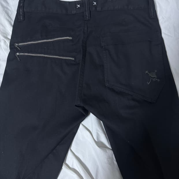 오클리 스컬 자수 로고 커브 팬츠