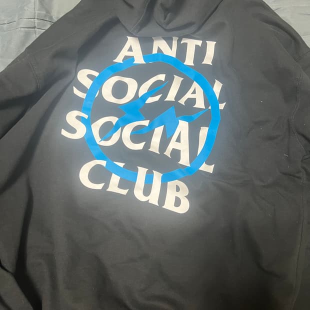 안티소셜소셜클럽 프라그먼트후드 xxl