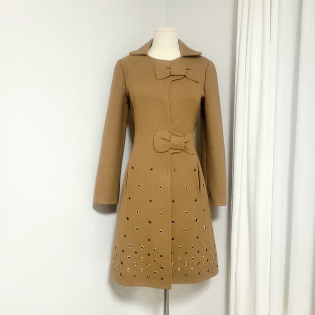 프라다 버진울 코트 (컬렉션피스/55) 상태최상