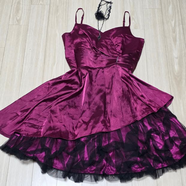 일본빈티지)버건디 파티걸 도트 캐캐체깔보헤미안오네갸루st 언발캉캉 드레스