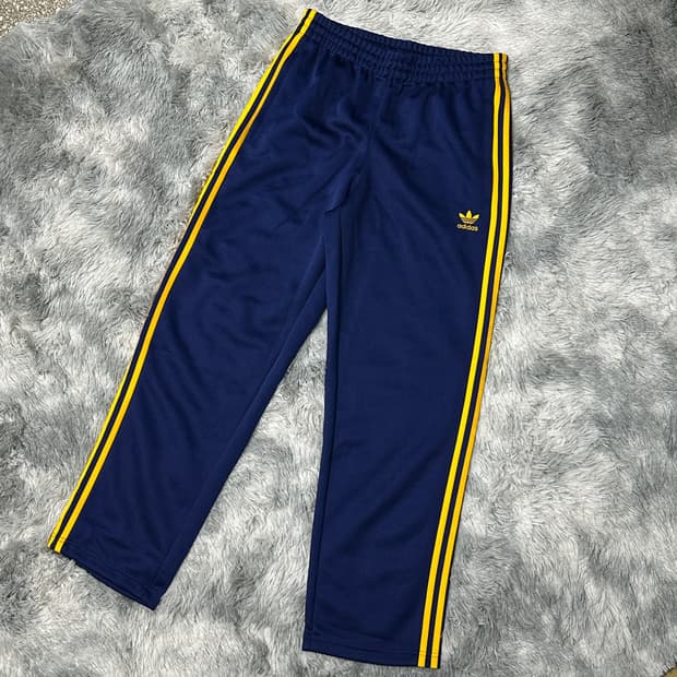 아디다스 오리지널 와이드 트랙팬츠 m