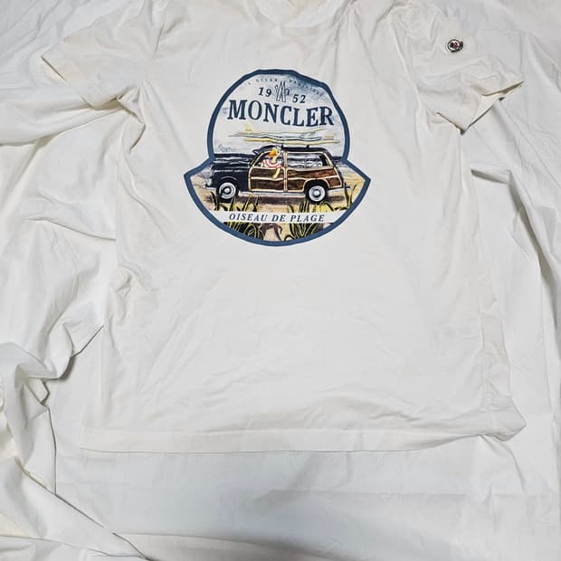 몽클레르 1952 지니어스 컬렉션 반팔티