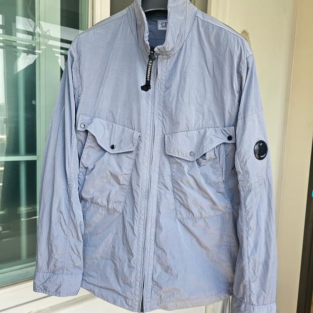 105사이즈)씨피컴퍼니 나일론 자켓 팔아요 cp 컴퍼니 xl