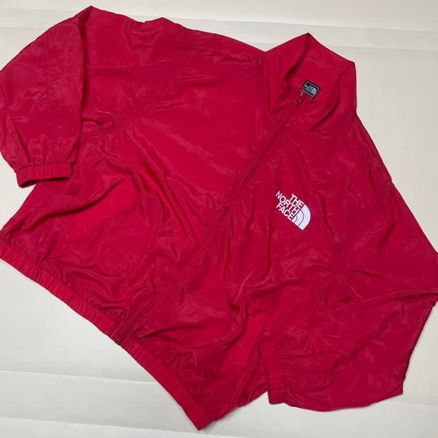 노스페이스 올드스쿨 레드 바람막이