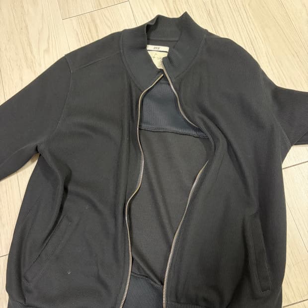 ETCE Pannel knit zip up