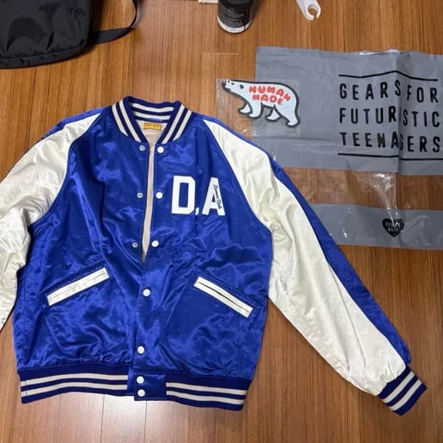 (XL) 휴먼메이드 새틴 바시티