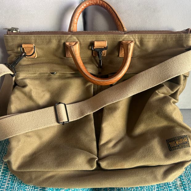 토이즈맥코이 ToysMccoy 헬멧 백