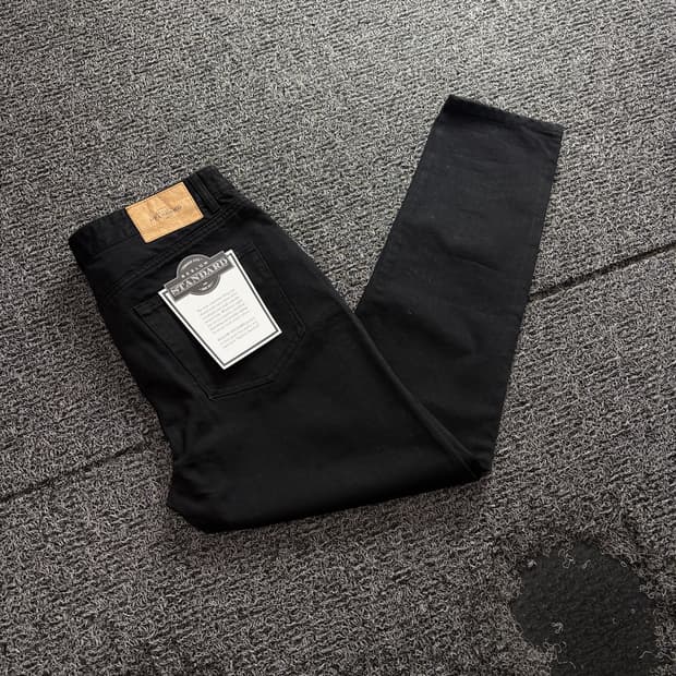 비슬로우 데드스탁 미니멀 흑청 데님 팬트 4110