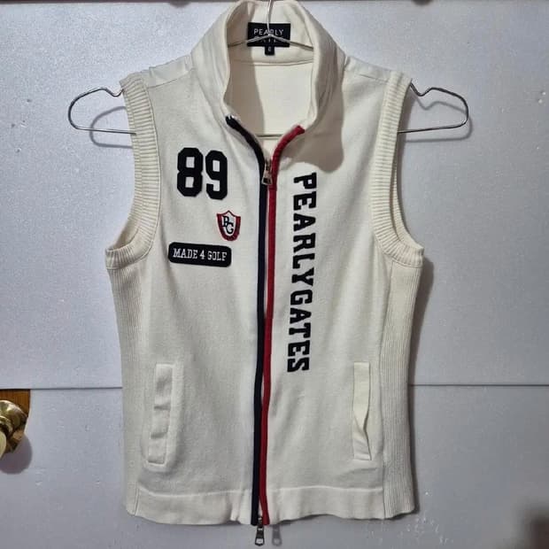 567 ) 정품 파리게이츠 한정판 방한 니트조끼 골프웨어