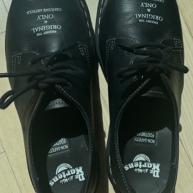 닥터마틴 벡스 스틸토(270)