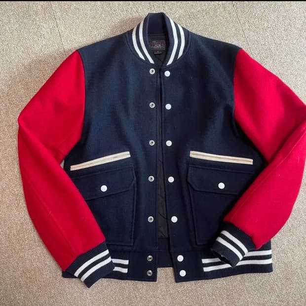 울리치 울바시티 자켓 S,M