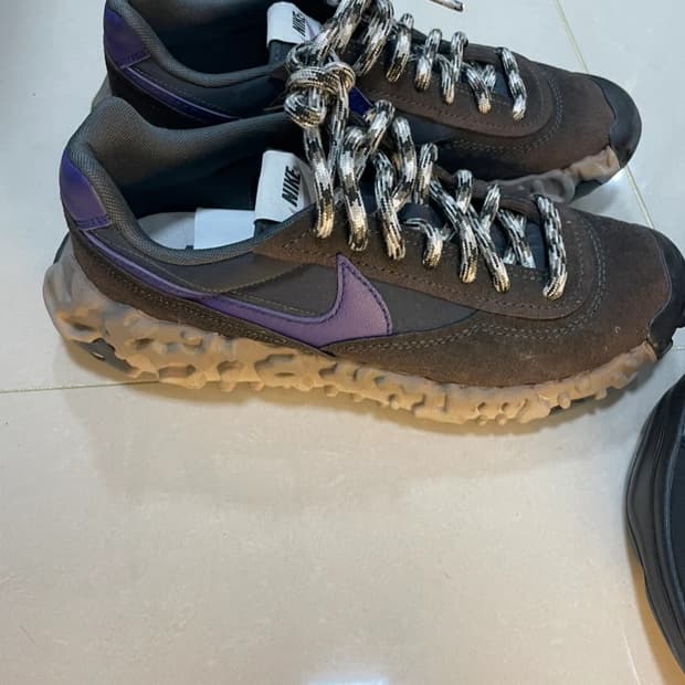 나이키 오버브레이크 270