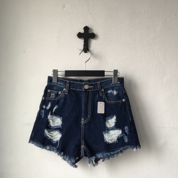 Damage denim short