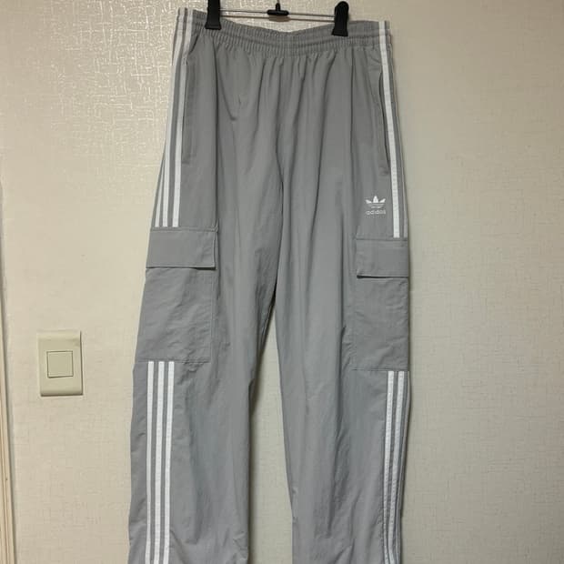 아디다스 카고 와이드 나일론 팬츠 L