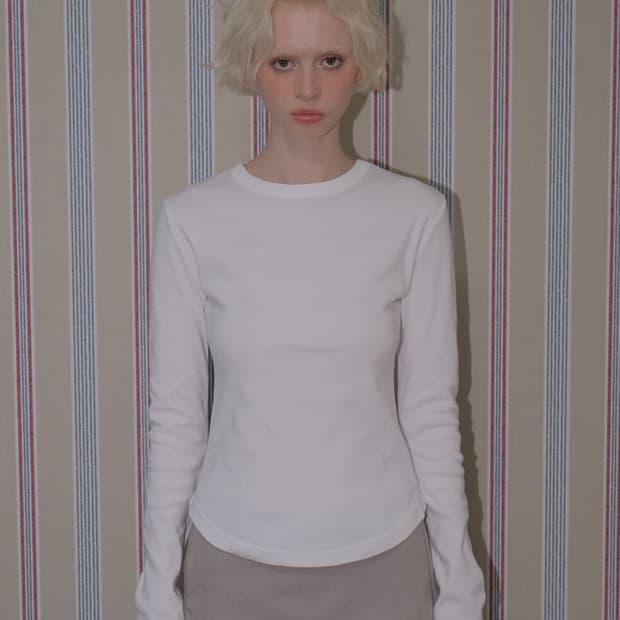 CURETTY 큐리티 긴팔 티셔츠 화이트 S