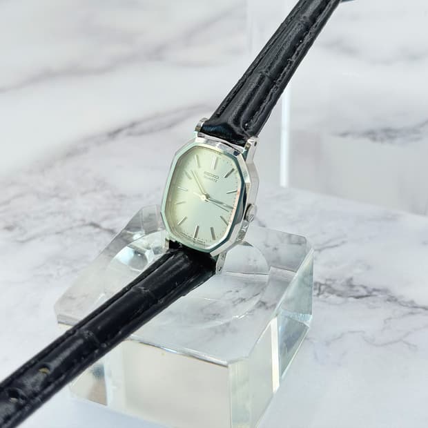 80s90s 빈티지 세이코 옥타곤 실버 워치