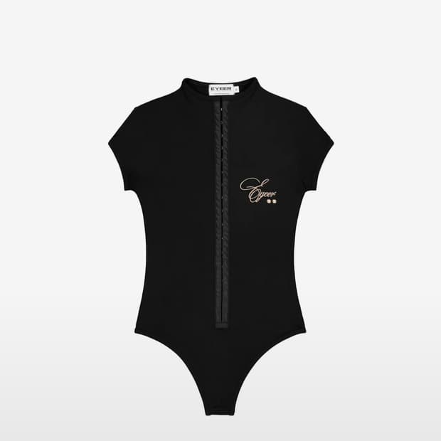 이와이이알 script logo hook short sleeve top