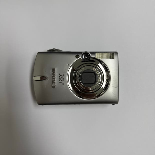 캐논 IXY 700 / IXUS 750 / SD 550 (익시, 익서스)
