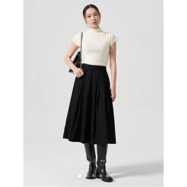 에잇세컨즈 플리츠 미디스커트 블랙 (324127LY25)