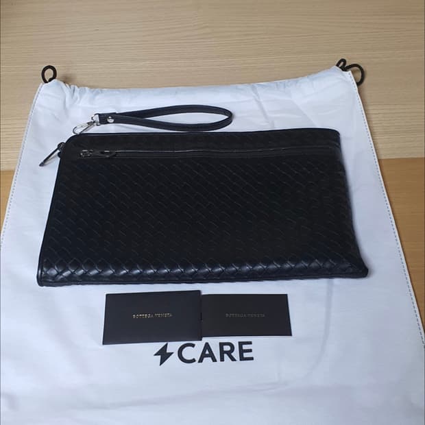 보테가베네타 클러치백/파우치백 투지퍼 새상품급 정품(감정O)
