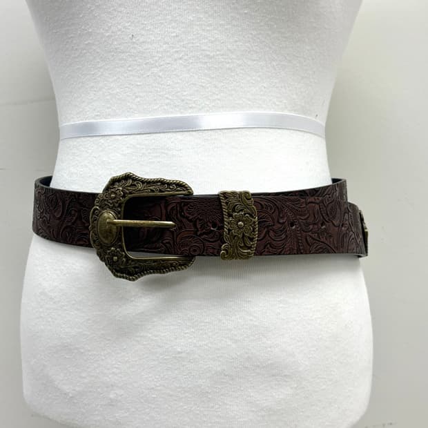 브라운 오리엔탈 벨트