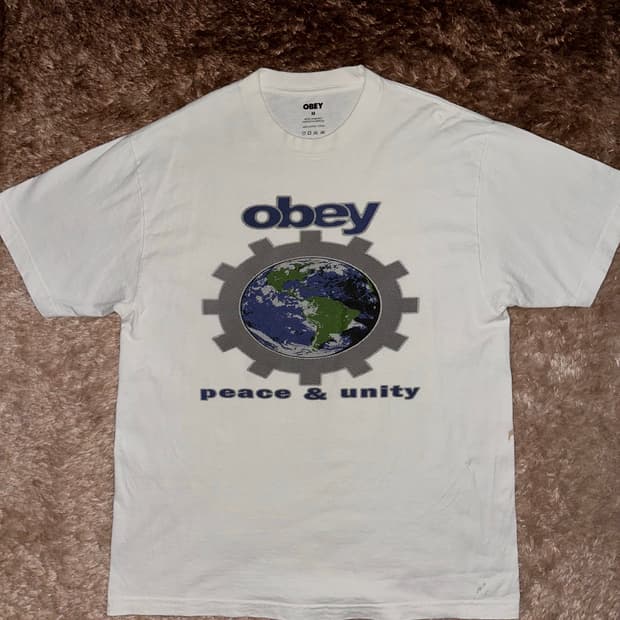Obey 오베이 반팔m