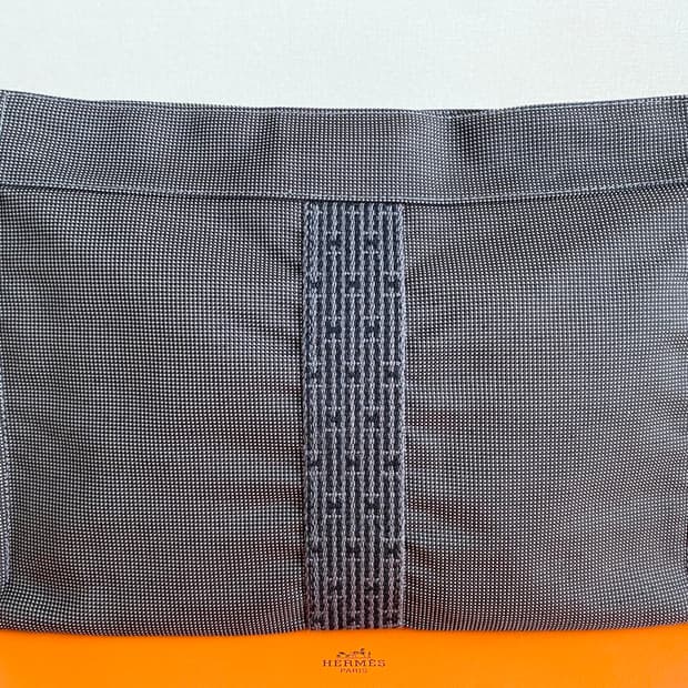 에르메스 후루토 파우치 및 클러치 겸용(미듐)(컨디션굿)