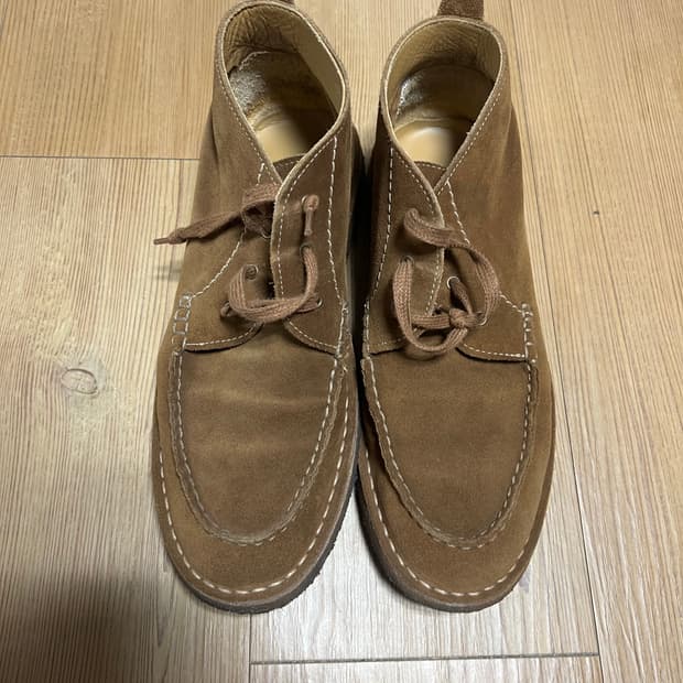Loake 탄 스웨이드 처카부츠 (42) 판매