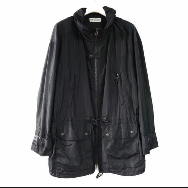 97AW iseey miyake parachute jacket