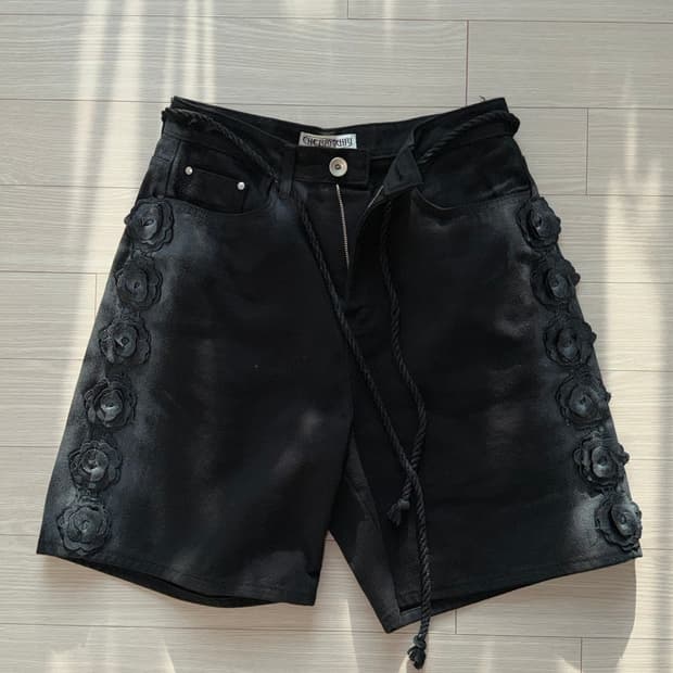 체리퀴리 장미 워싱 반바지 dirty flower half pt