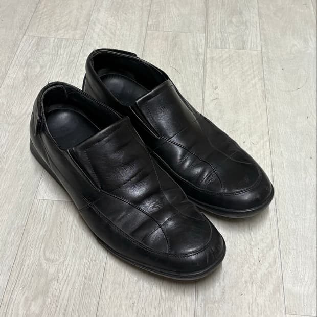 구찌 정품 레더 슬립온 로퍼 구주