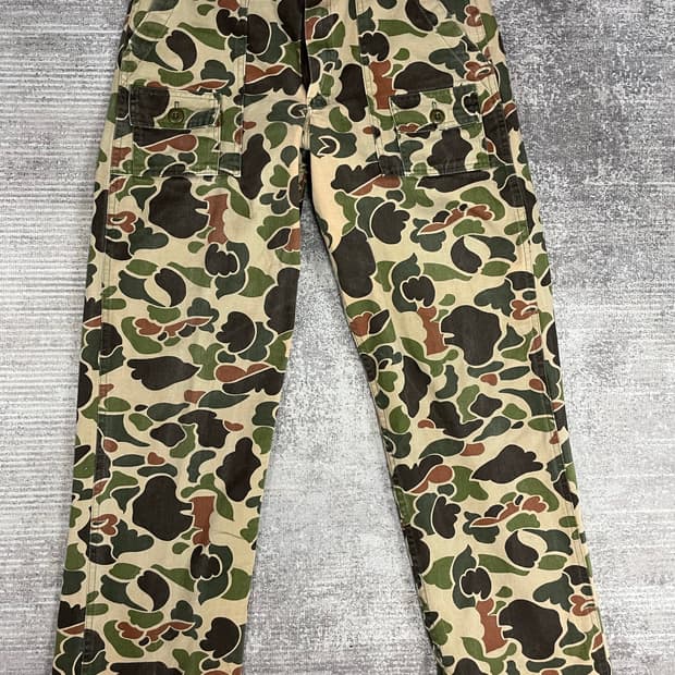 USA vtg GOUN HO DUCKHENTER