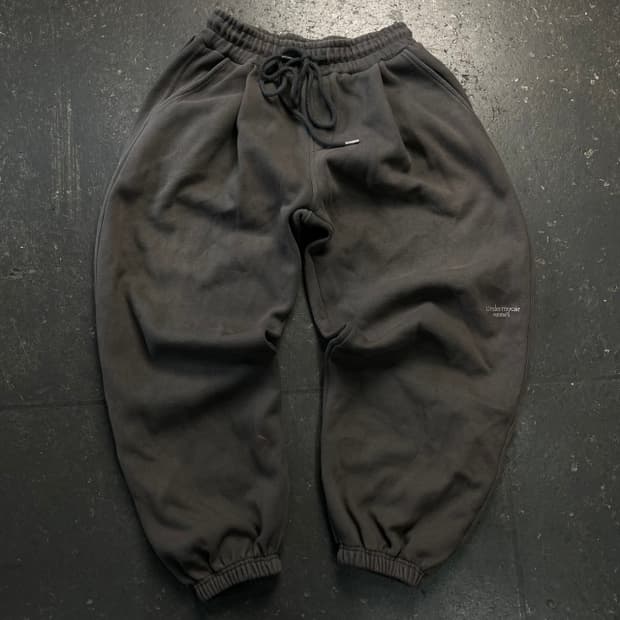 100 언더아미카 무 03 스웻팬츠